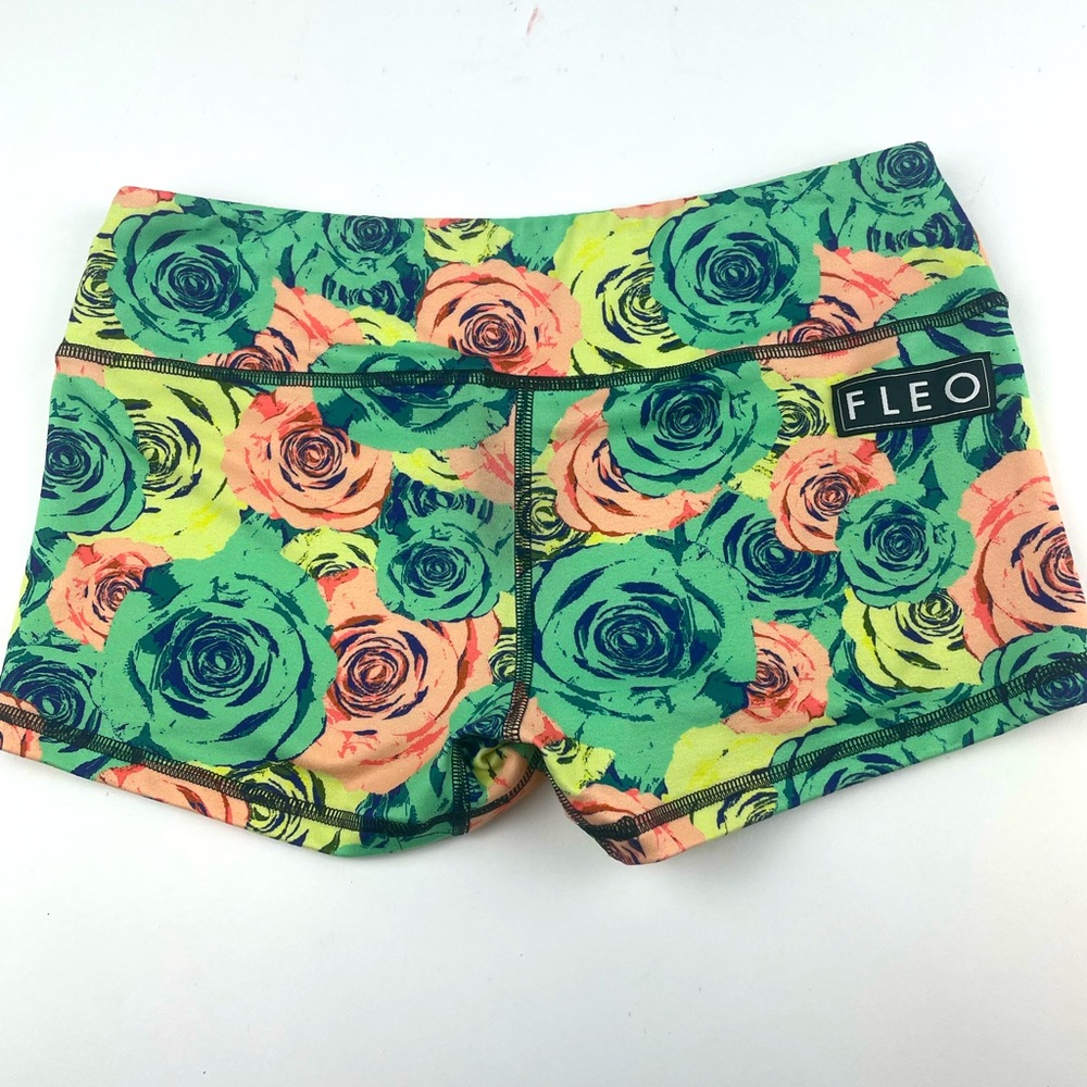 Fleo Irie Roses medium original shorts